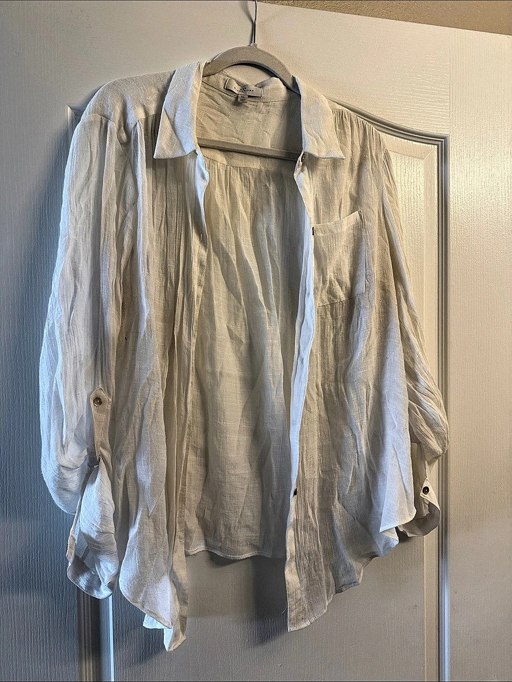 New Directions Button Down Shirt in White Size XL